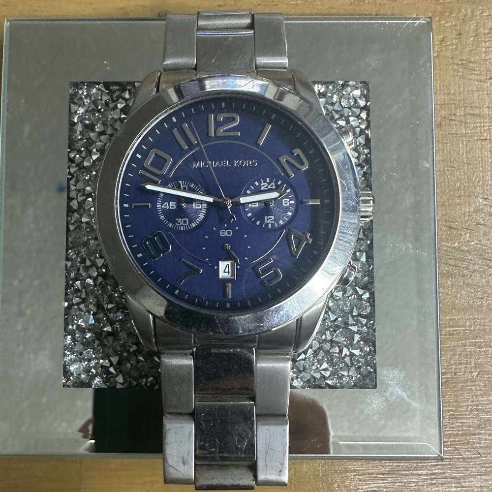 MK Men’s watch